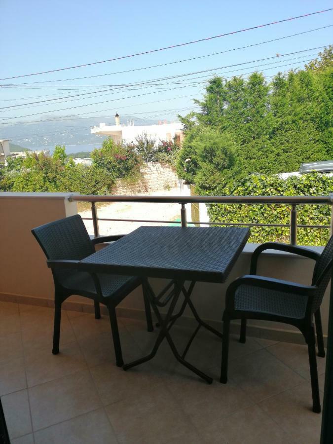 Appartamento Helen'S House Ksamil Esterno foto