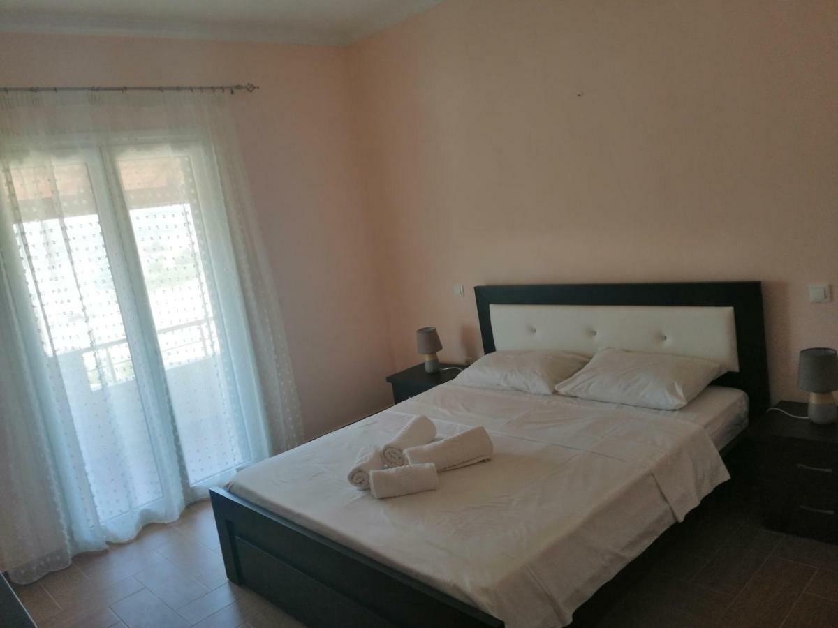 Appartamento Helen'S House Ksamil Esterno foto